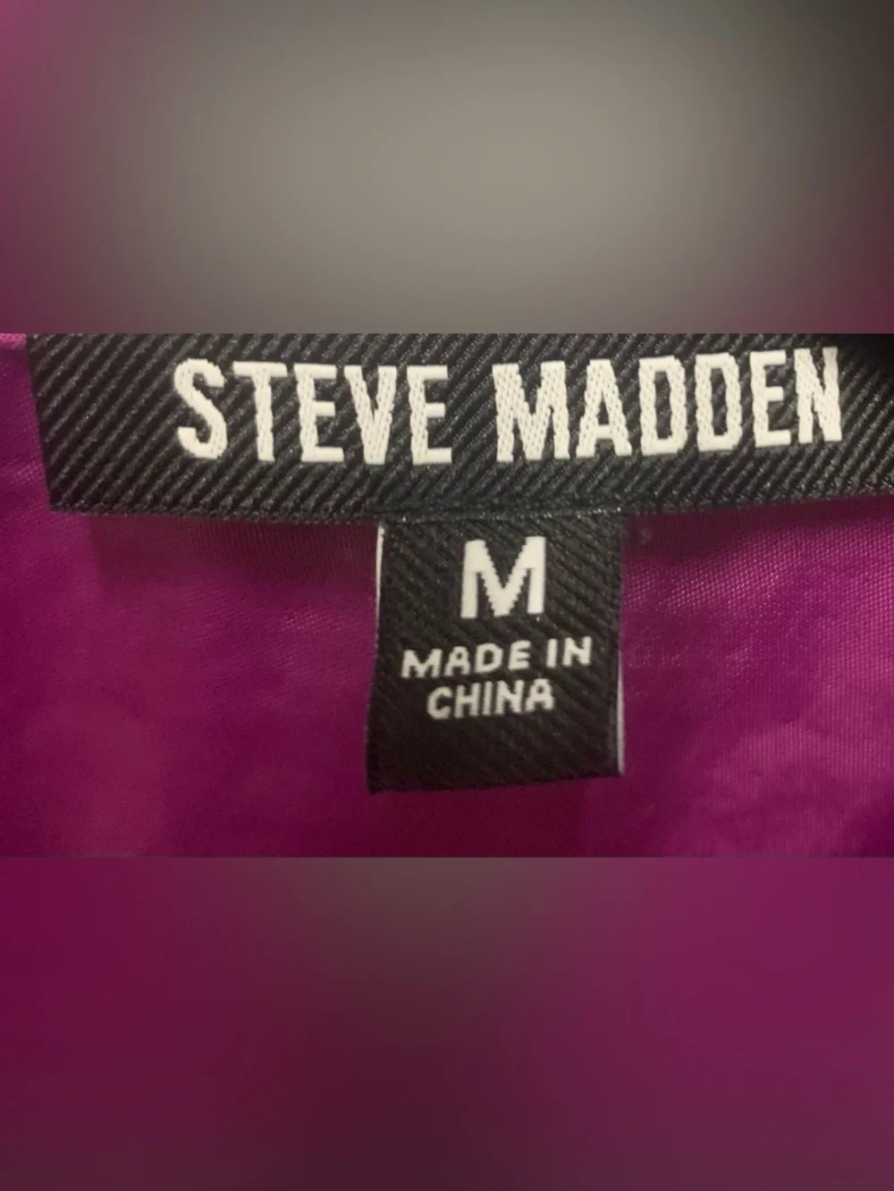 Pink Satin Blouson Top. Size Medium - Picture 3 of 5